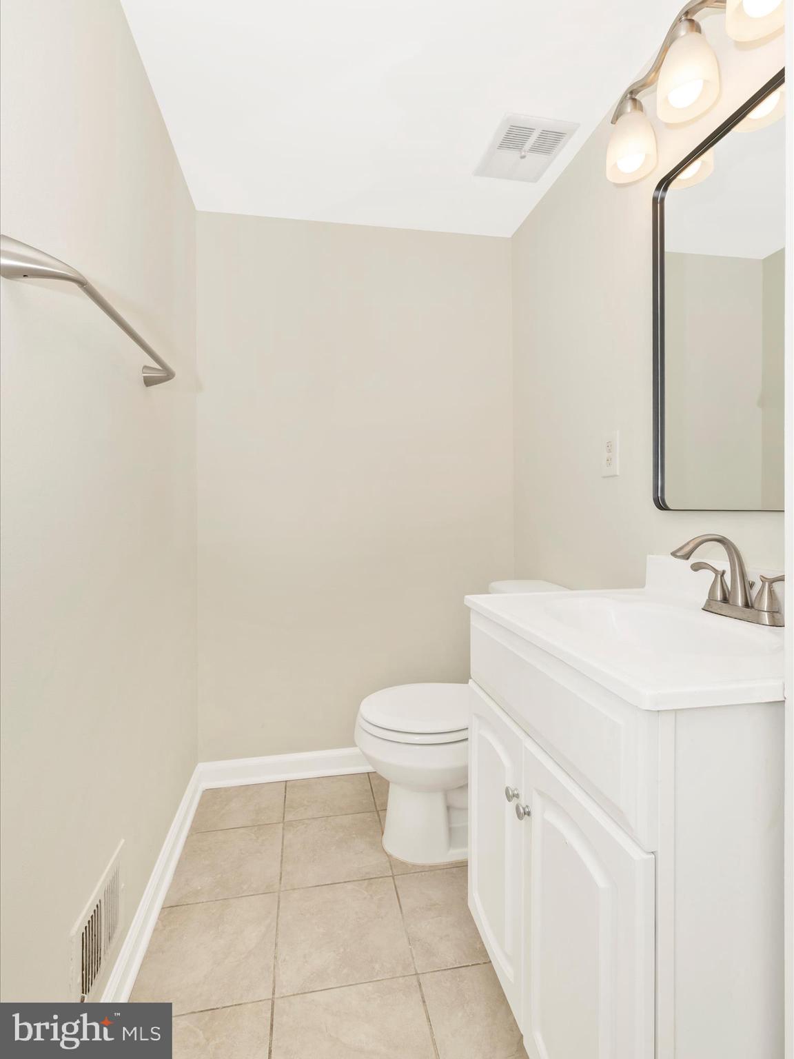 11181 CAPTAINS WALK COURT