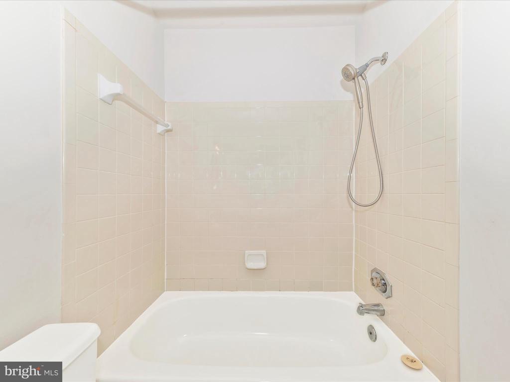 20637 SHADYSIDE WAY 101