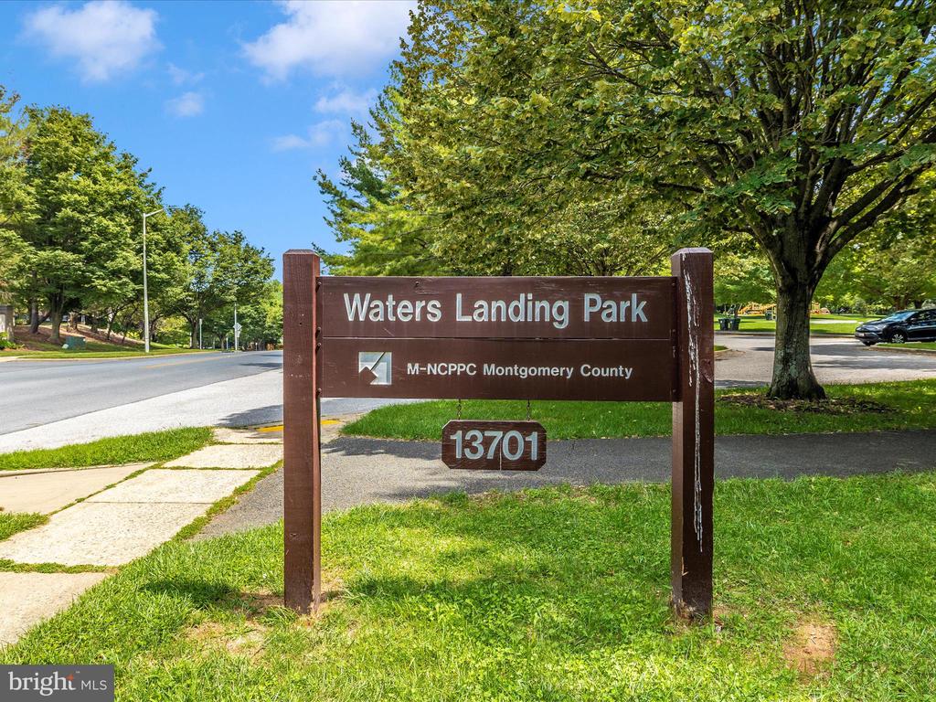 20637 SHADYSIDE WAY 101