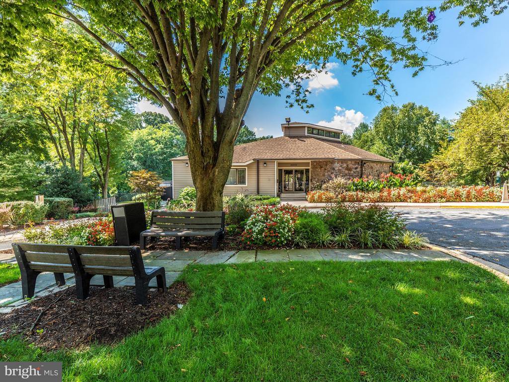 20637 SHADYSIDE WAY 101