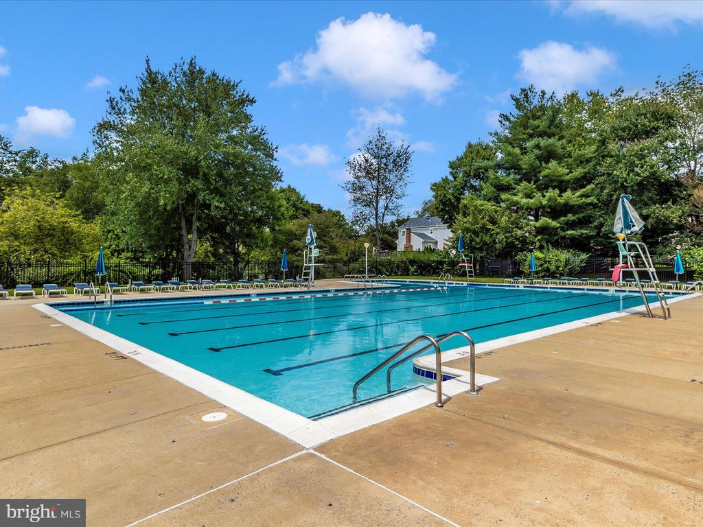 20637 SHADYSIDE WAY 101