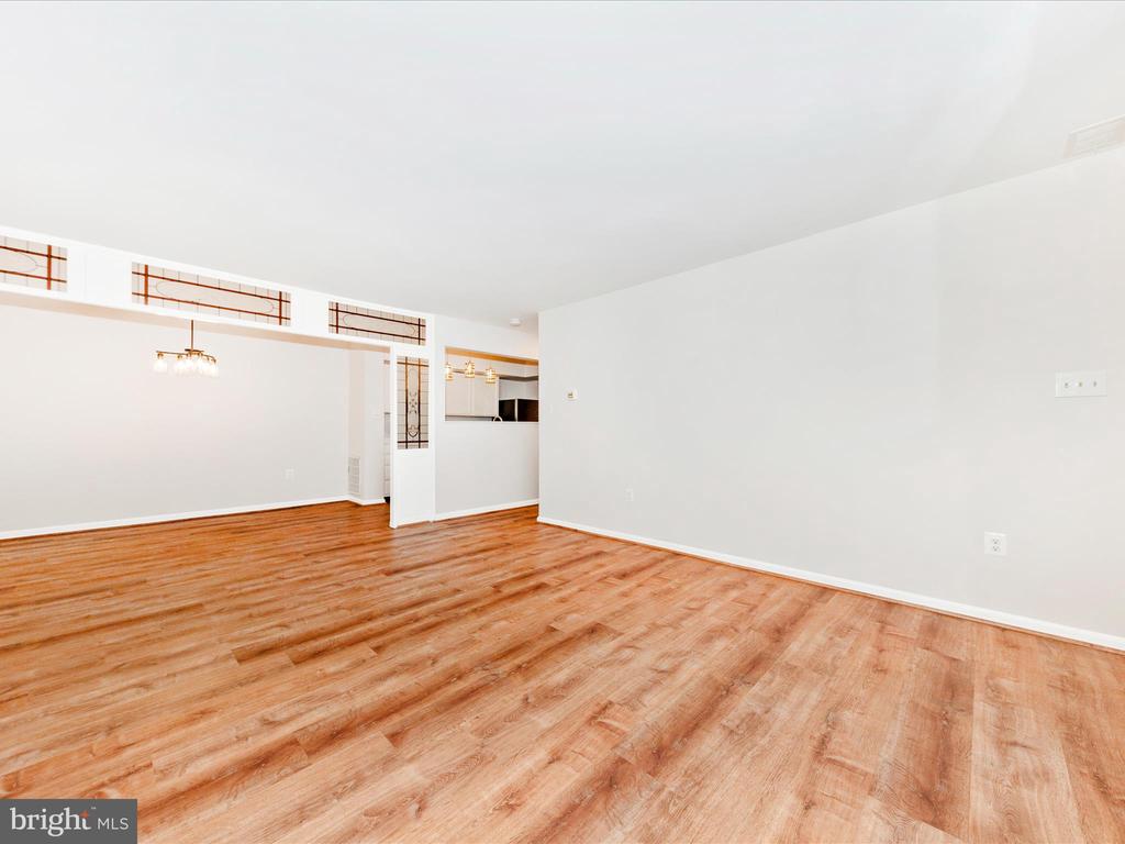 20637 SHADYSIDE WAY 101