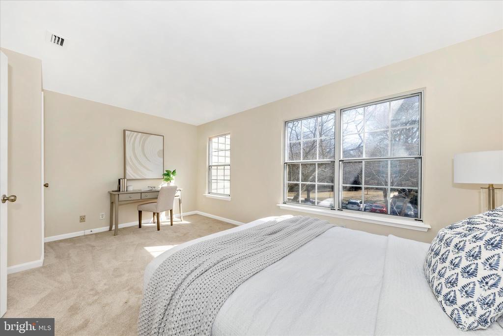 19742 TEAKWOOD CIRCLE 52