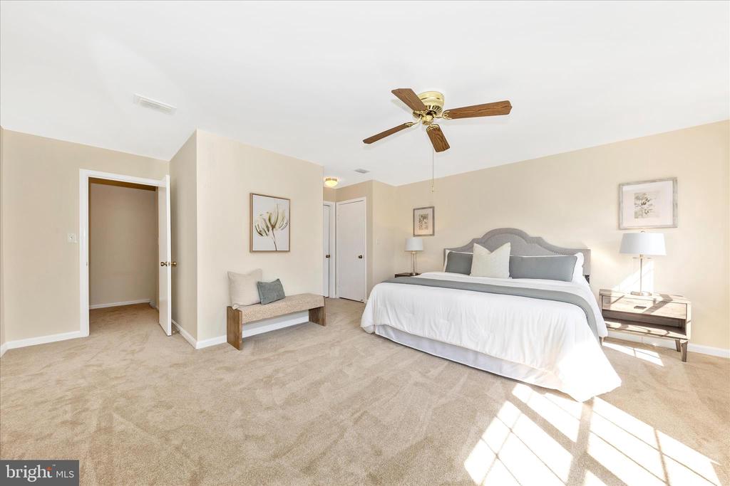 19742 TEAKWOOD CIRCLE 52