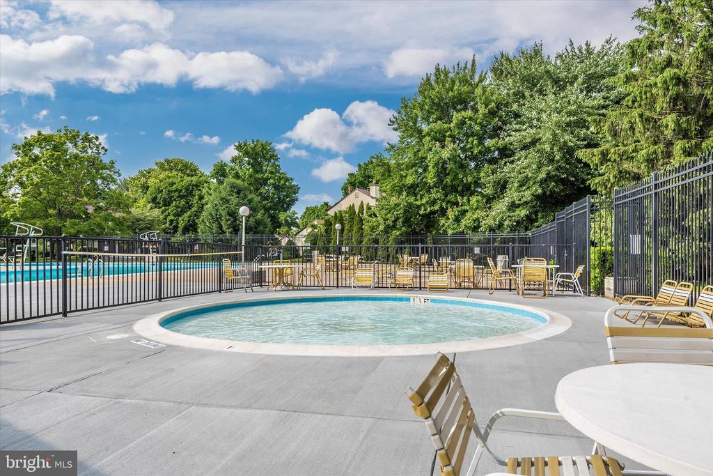 19742 TEAKWOOD CIRCLE 52