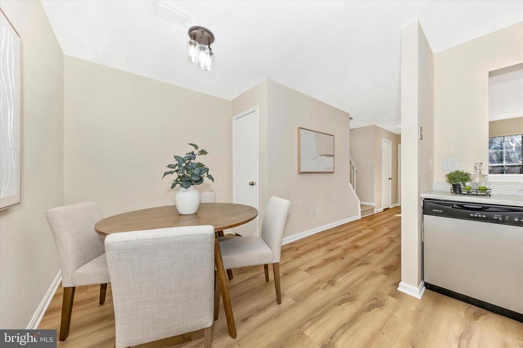 19742 TEAKWOOD CIRCLE 52