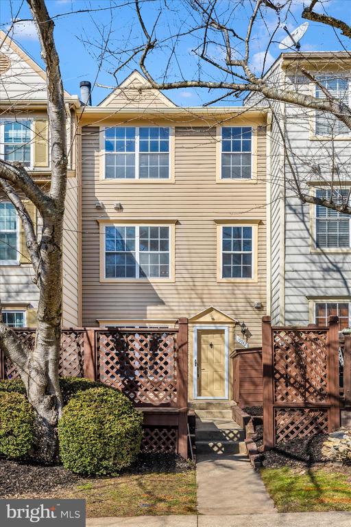 19742 TEAKWOOD CIRCLE 52