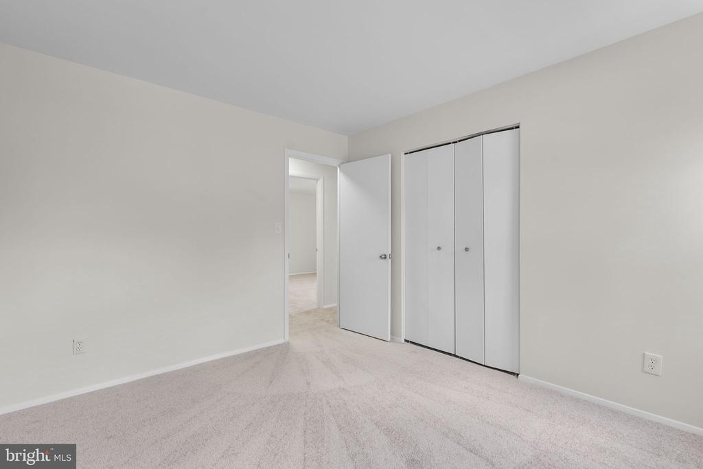 17109 OXLEY FARM ROAD