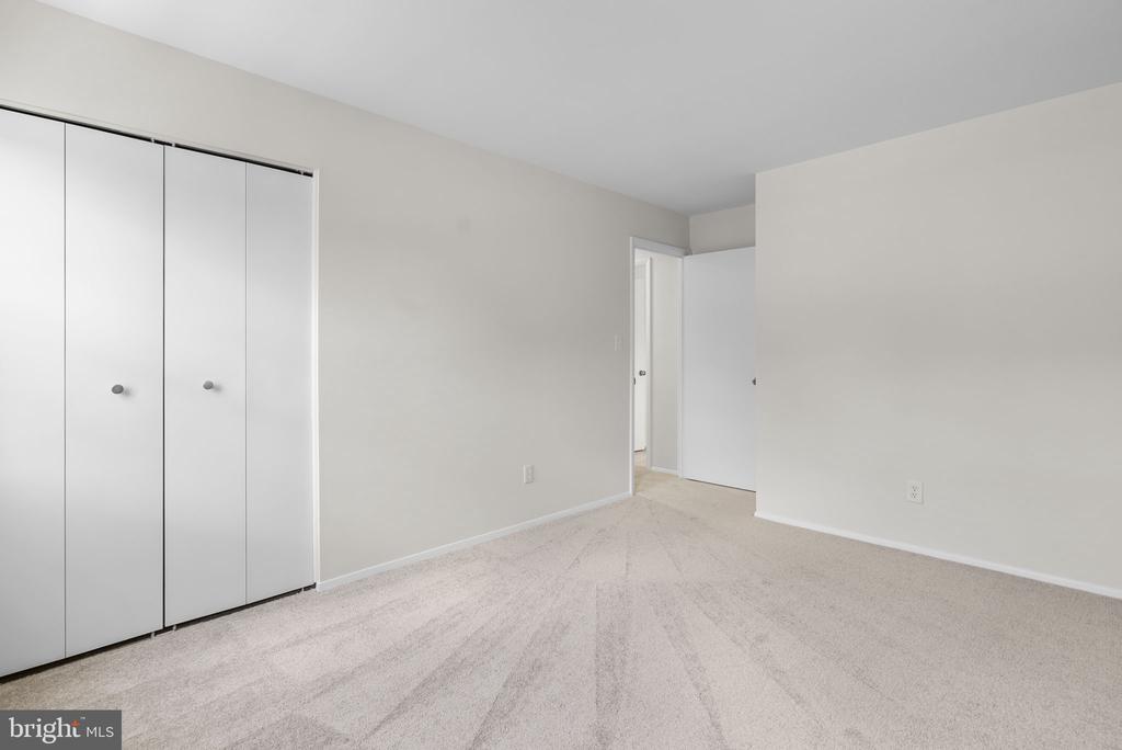 17109 OXLEY FARM ROAD