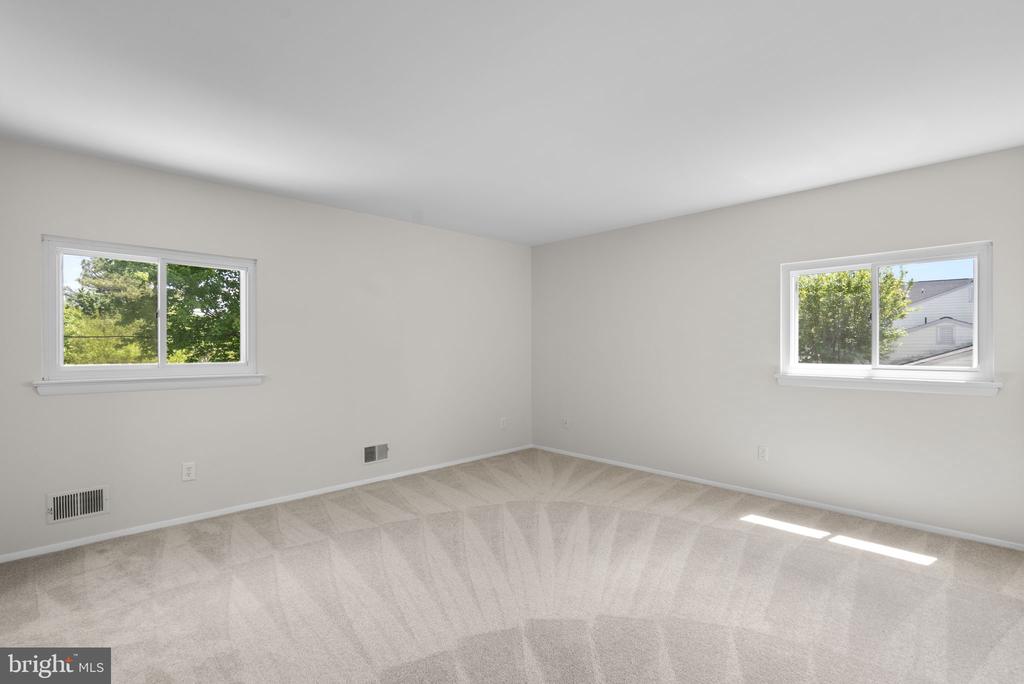 17109 OXLEY FARM ROAD