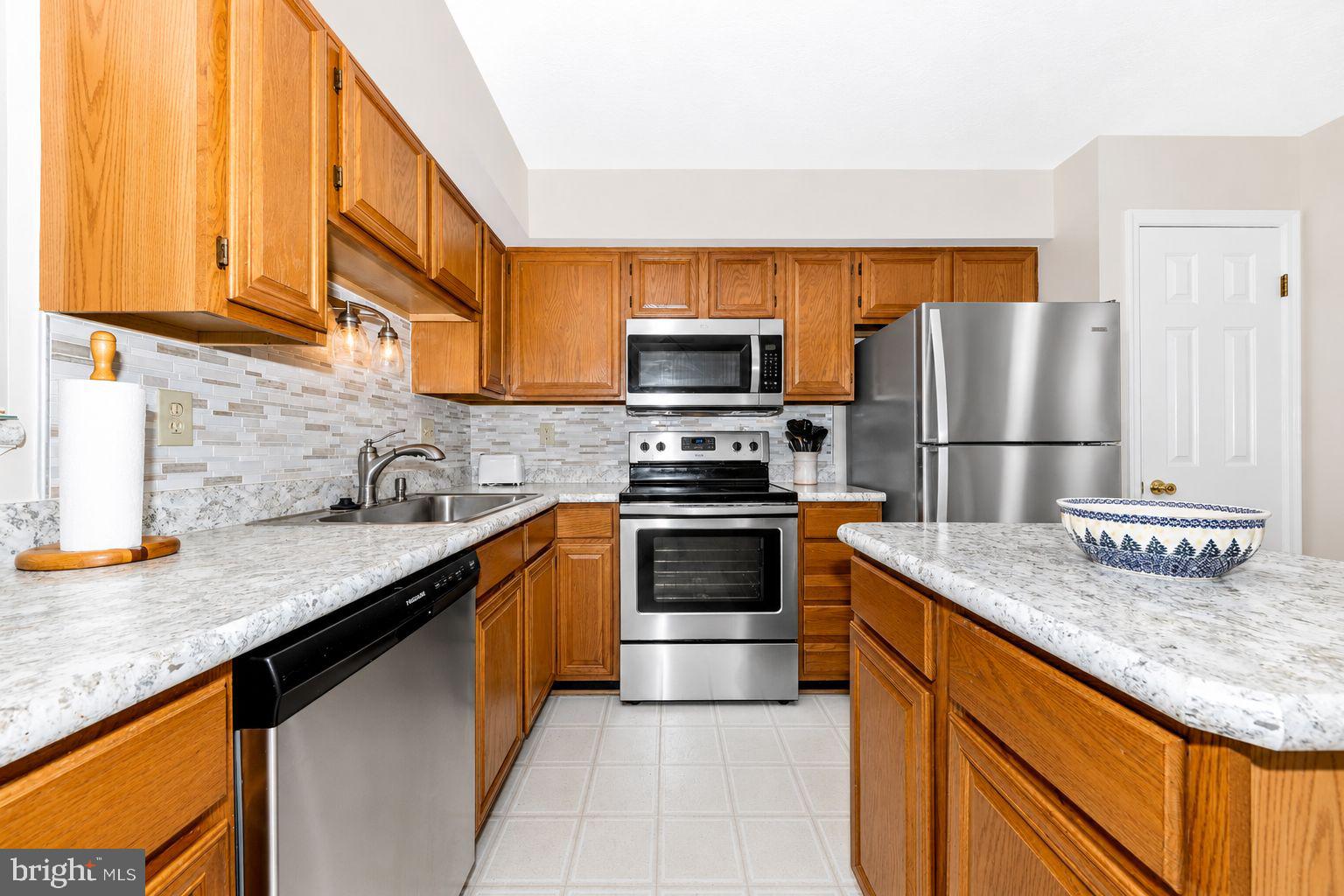12573 CORAL GROVE PLACE