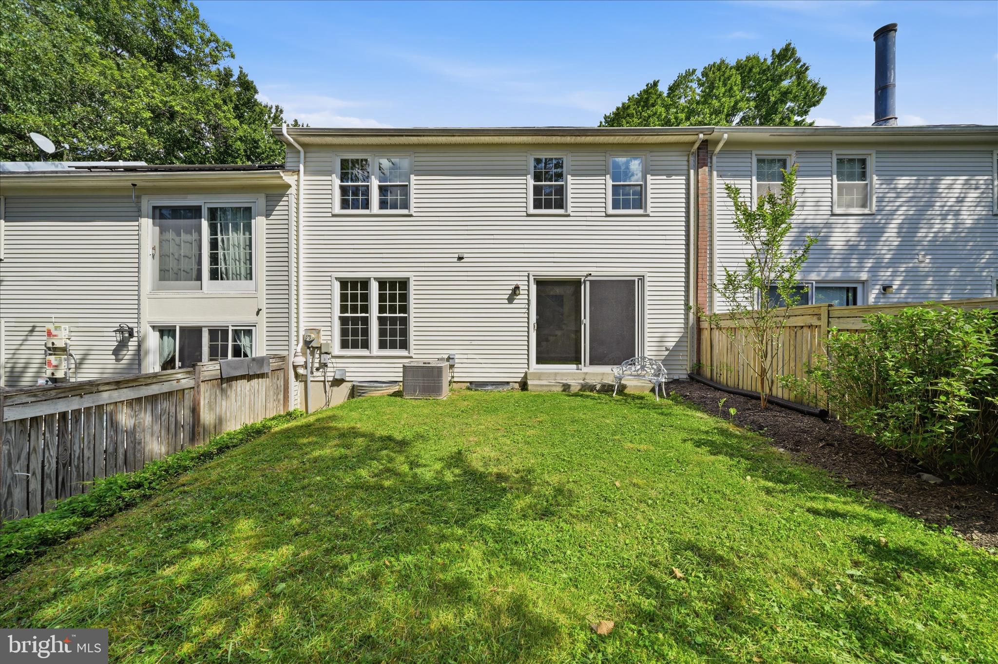 20126 WARINGWOOD