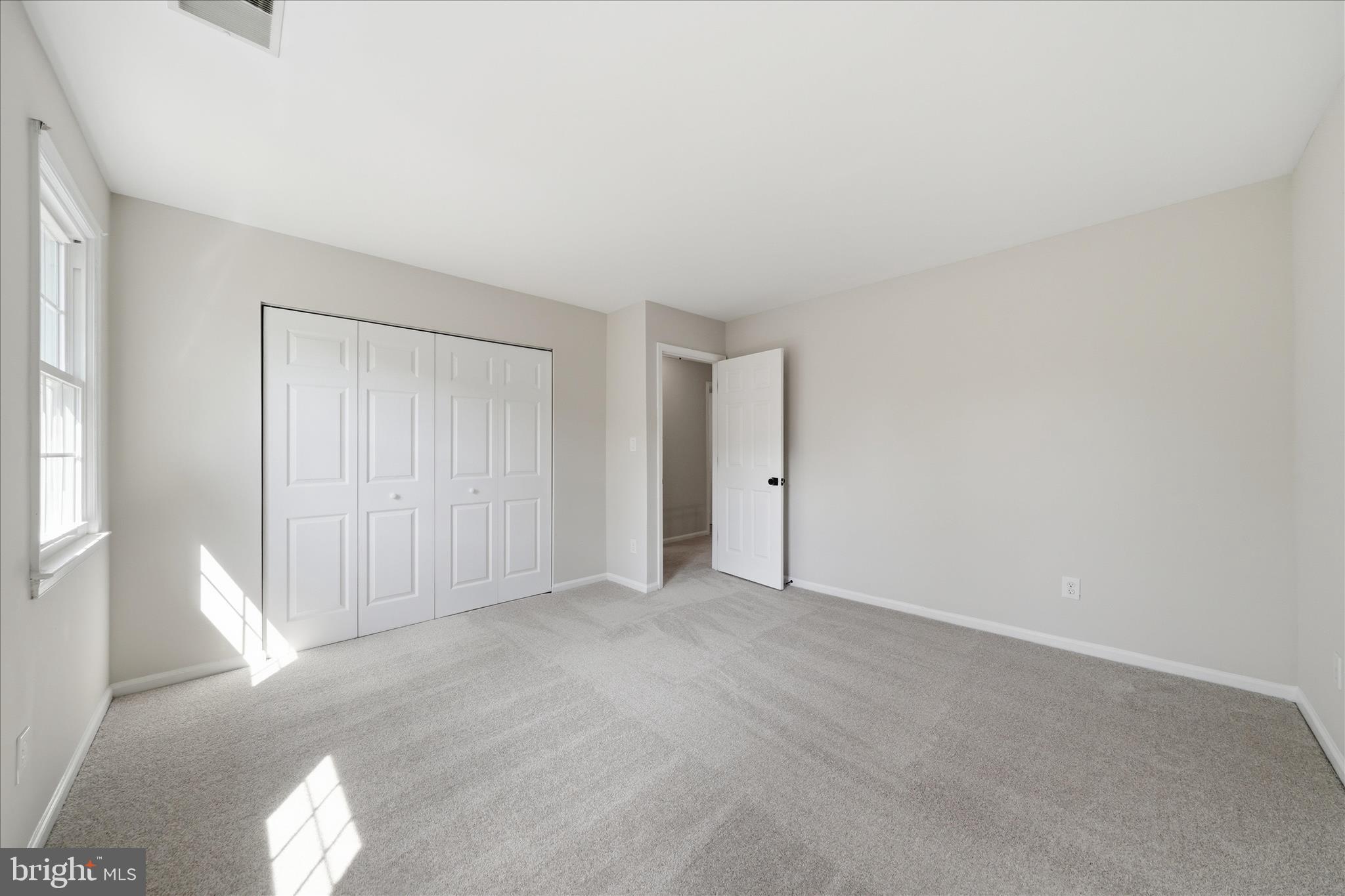 20126 WARINGWOOD