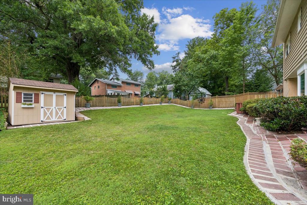 11315 GAINSBOROUGH ROAD