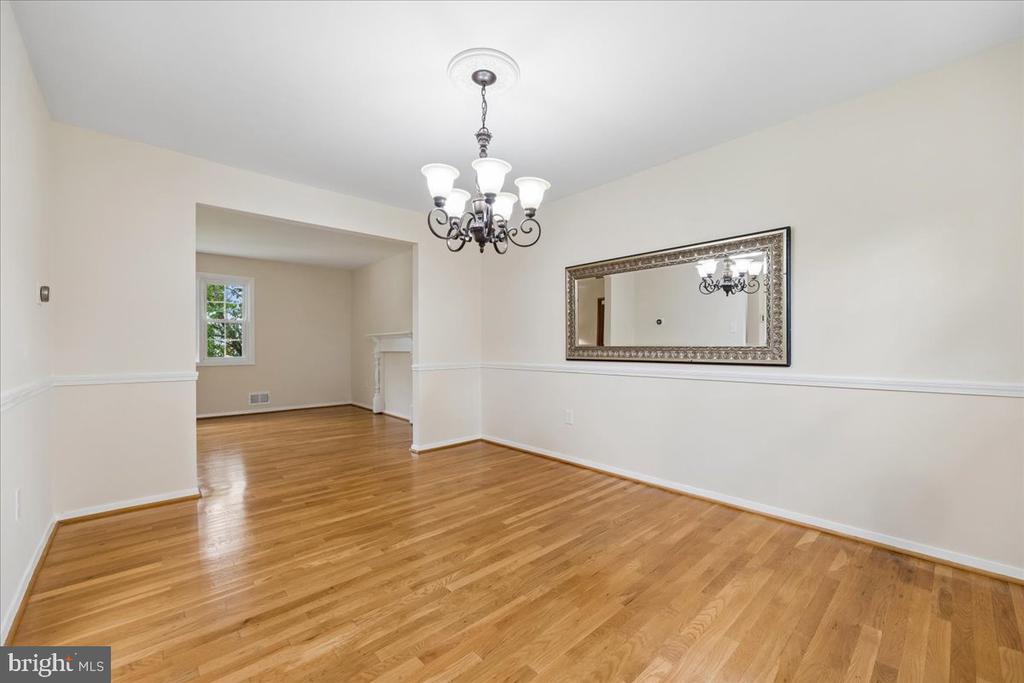 11315 GAINSBOROUGH ROAD