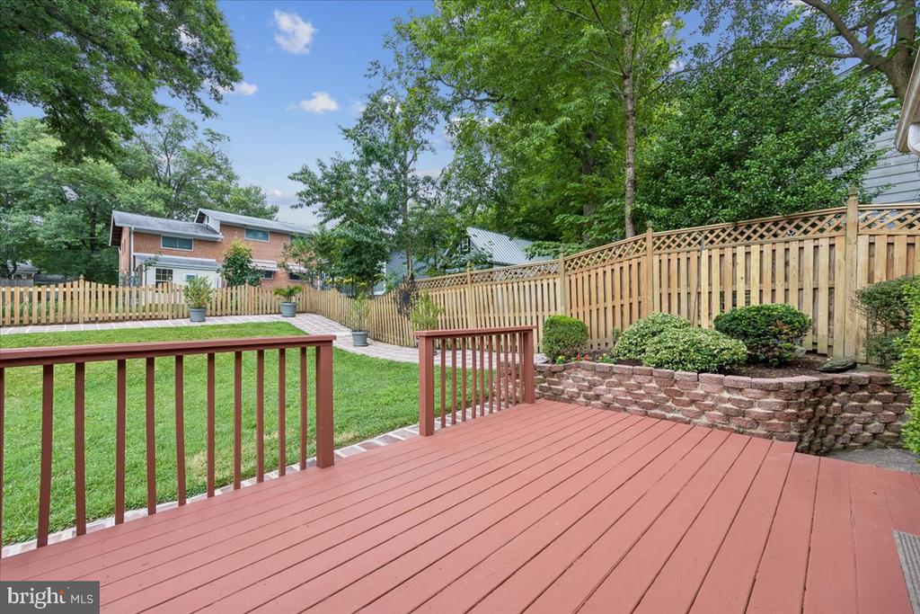 11315 GAINSBOROUGH ROAD