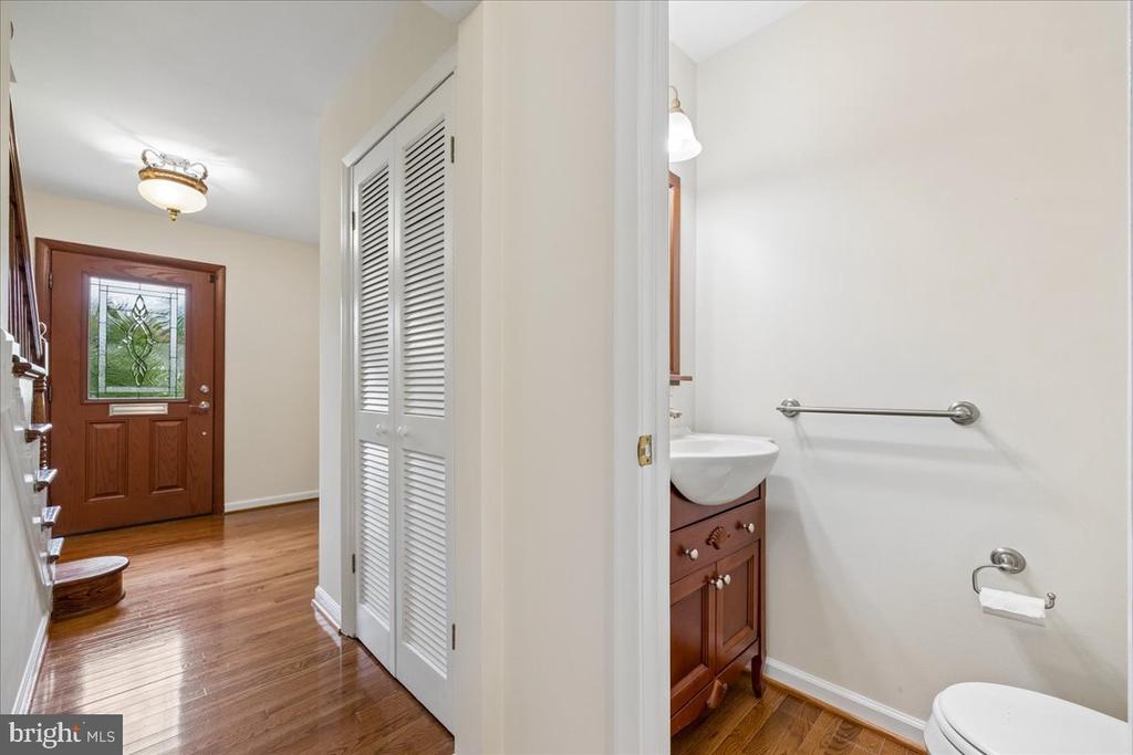 11315 GAINSBOROUGH ROAD