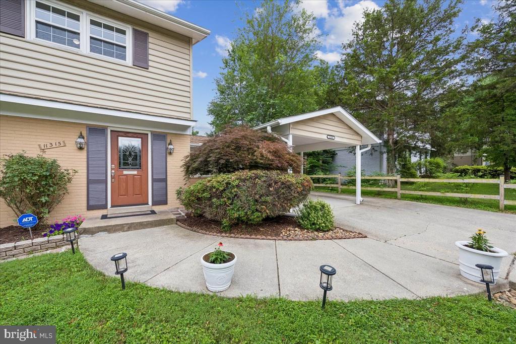 11315 GAINSBOROUGH ROAD