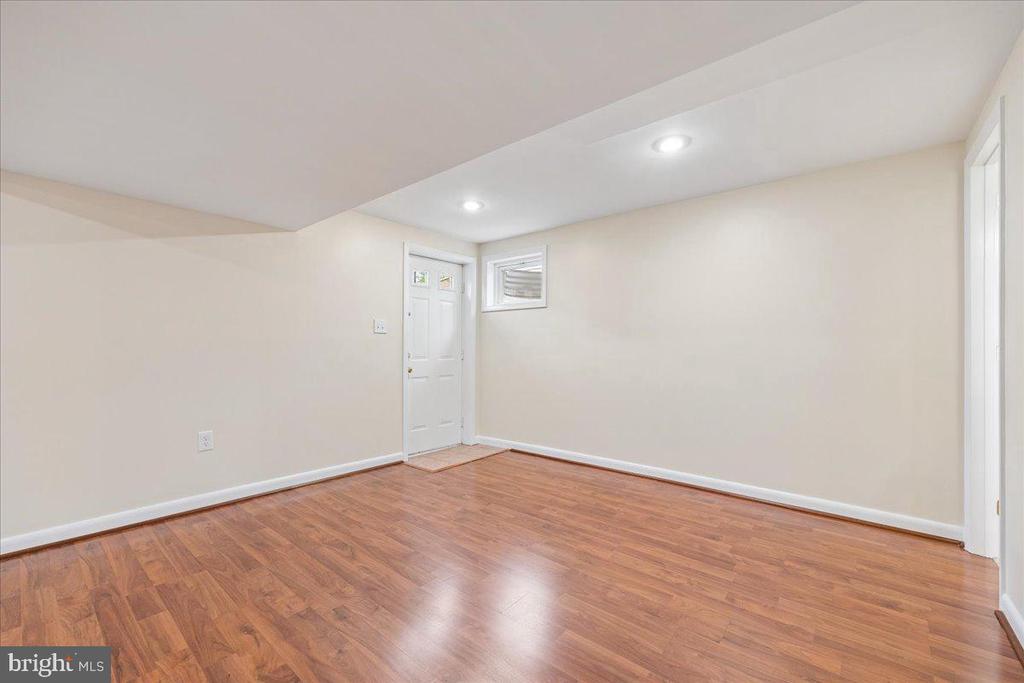 11315 GAINSBOROUGH ROAD