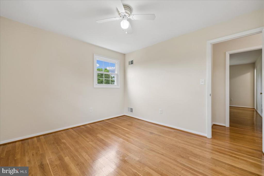 11315 GAINSBOROUGH ROAD