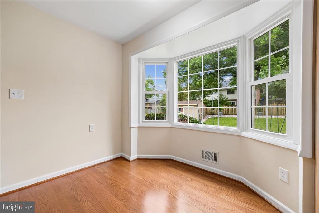 11315 GAINSBOROUGH ROAD