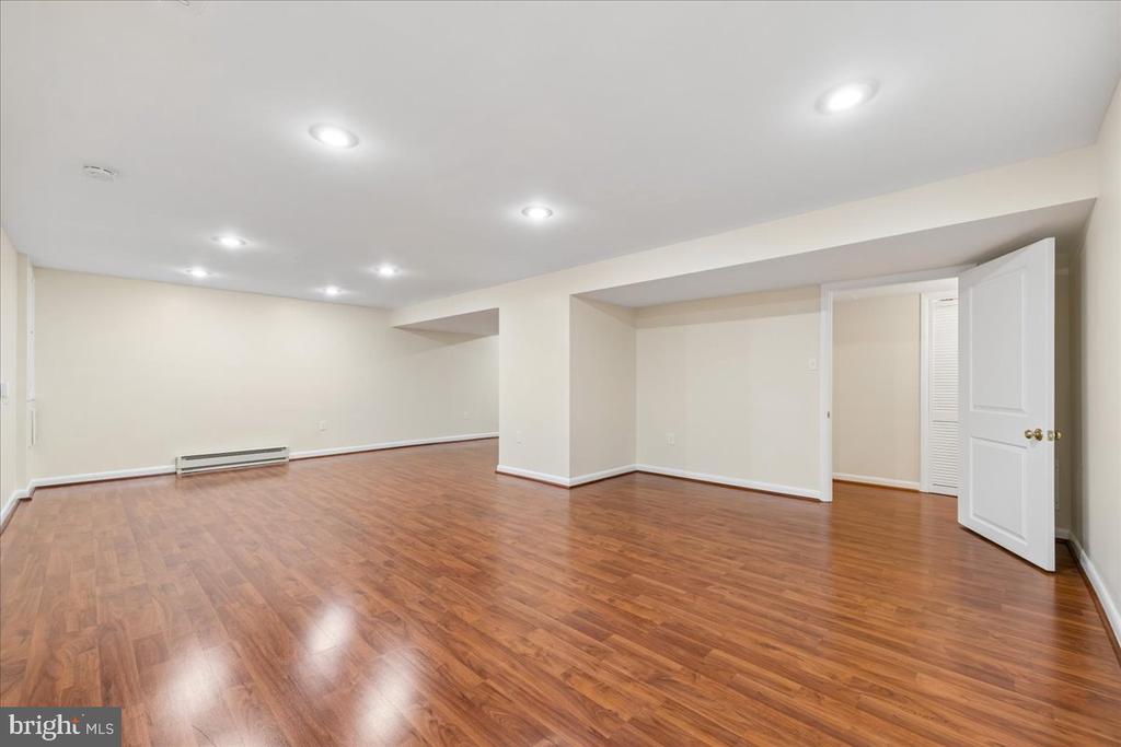 11315 GAINSBOROUGH ROAD
