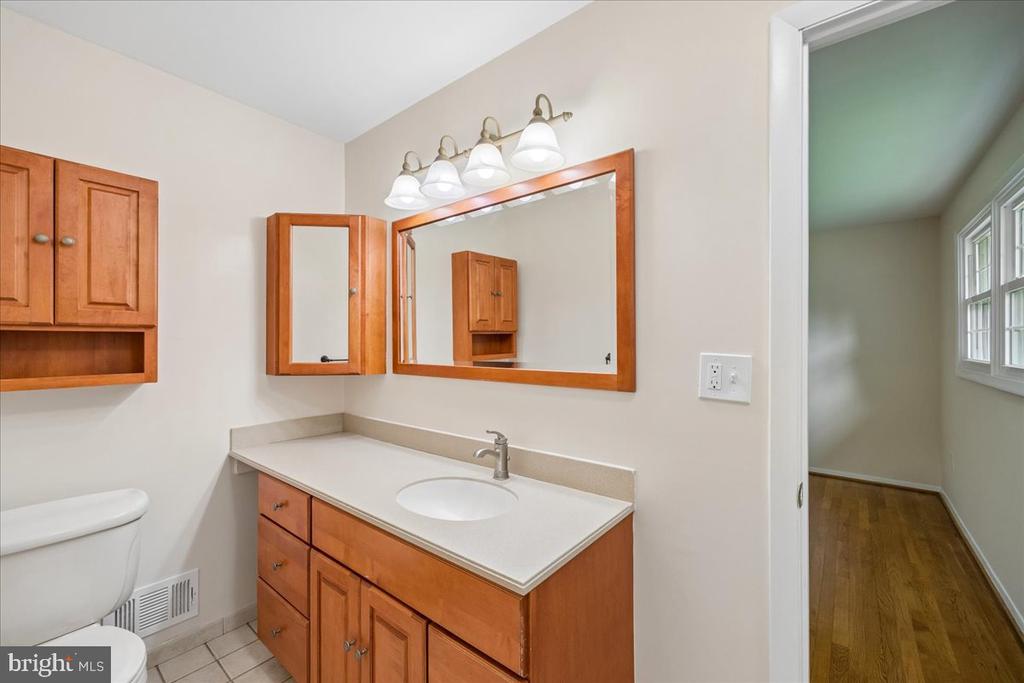 11315 GAINSBOROUGH ROAD