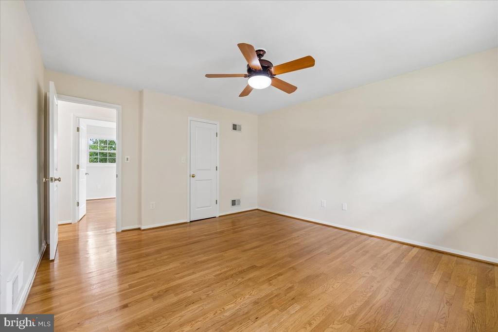 11315 GAINSBOROUGH ROAD