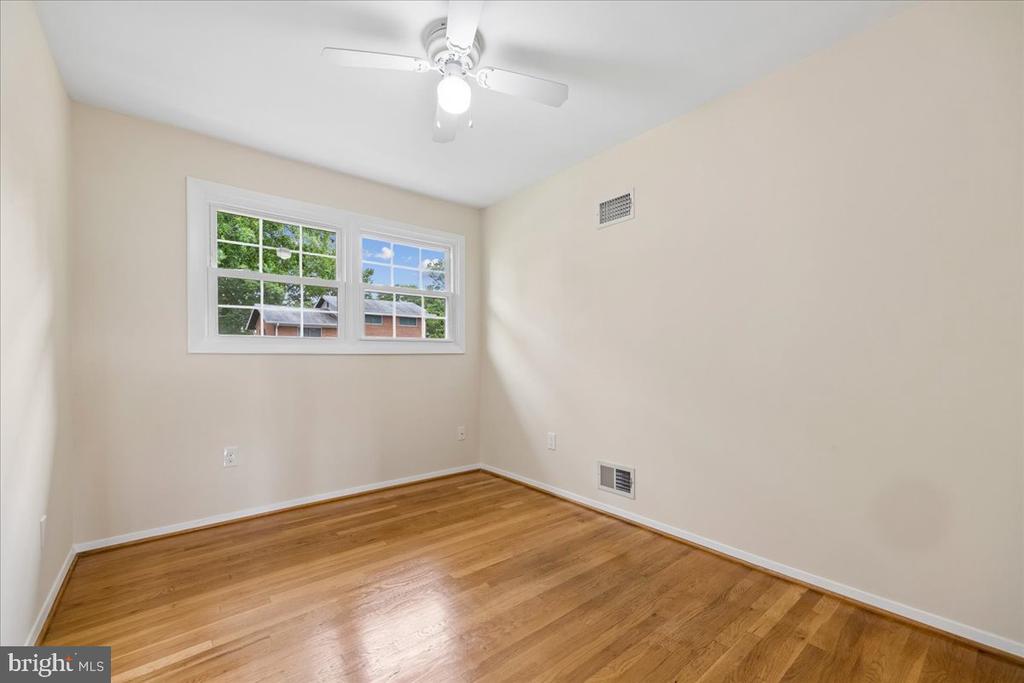 11315 GAINSBOROUGH ROAD