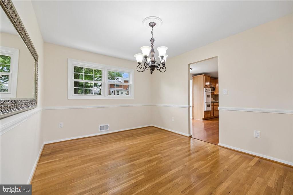 11315 GAINSBOROUGH ROAD