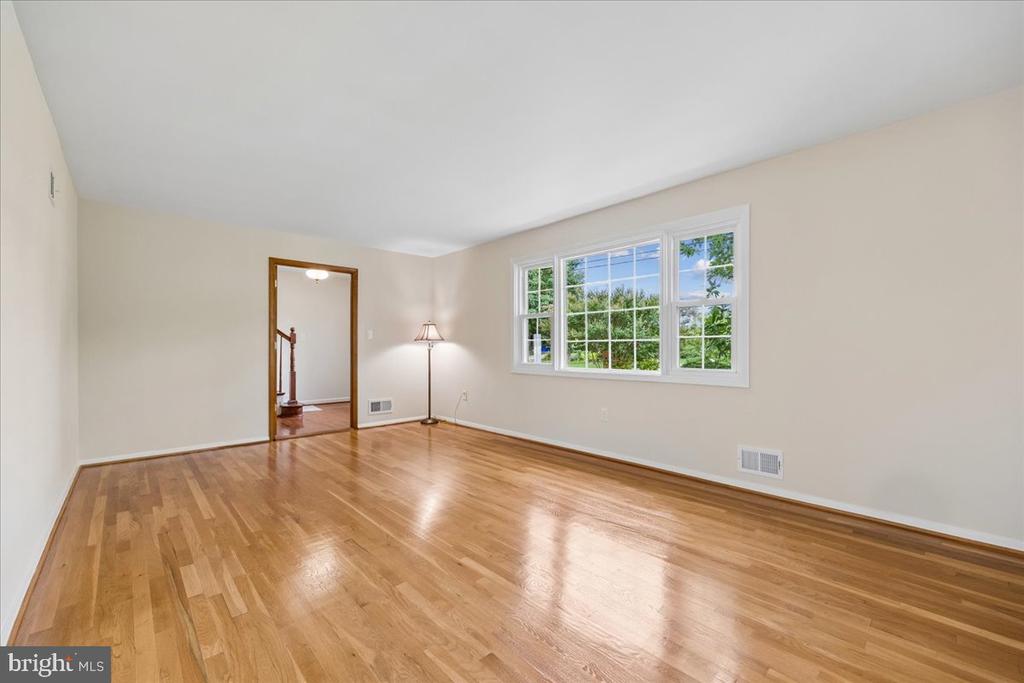 11315 GAINSBOROUGH ROAD