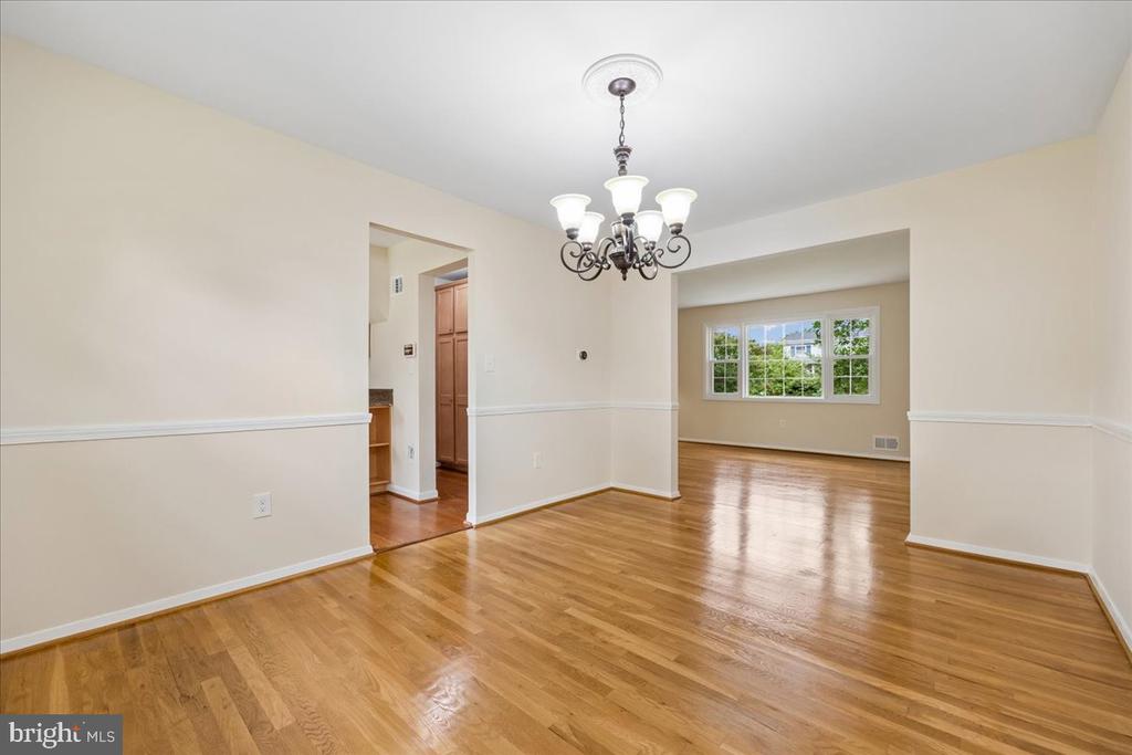 11315 GAINSBOROUGH ROAD