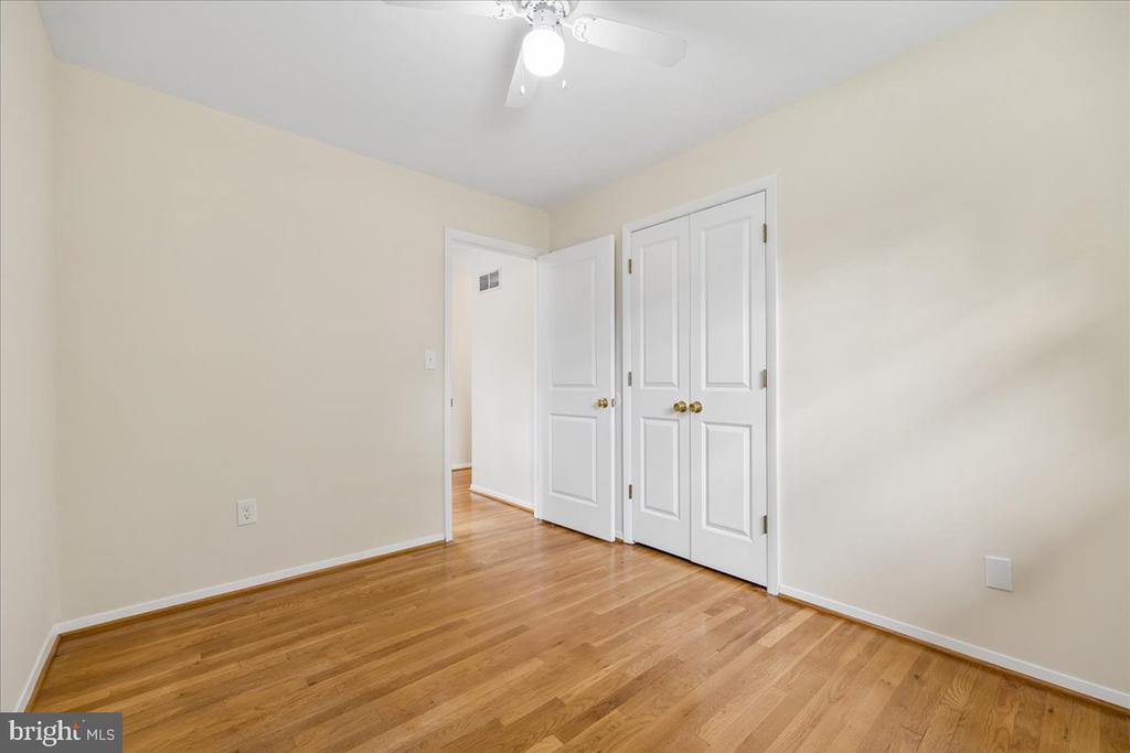 11315 GAINSBOROUGH ROAD