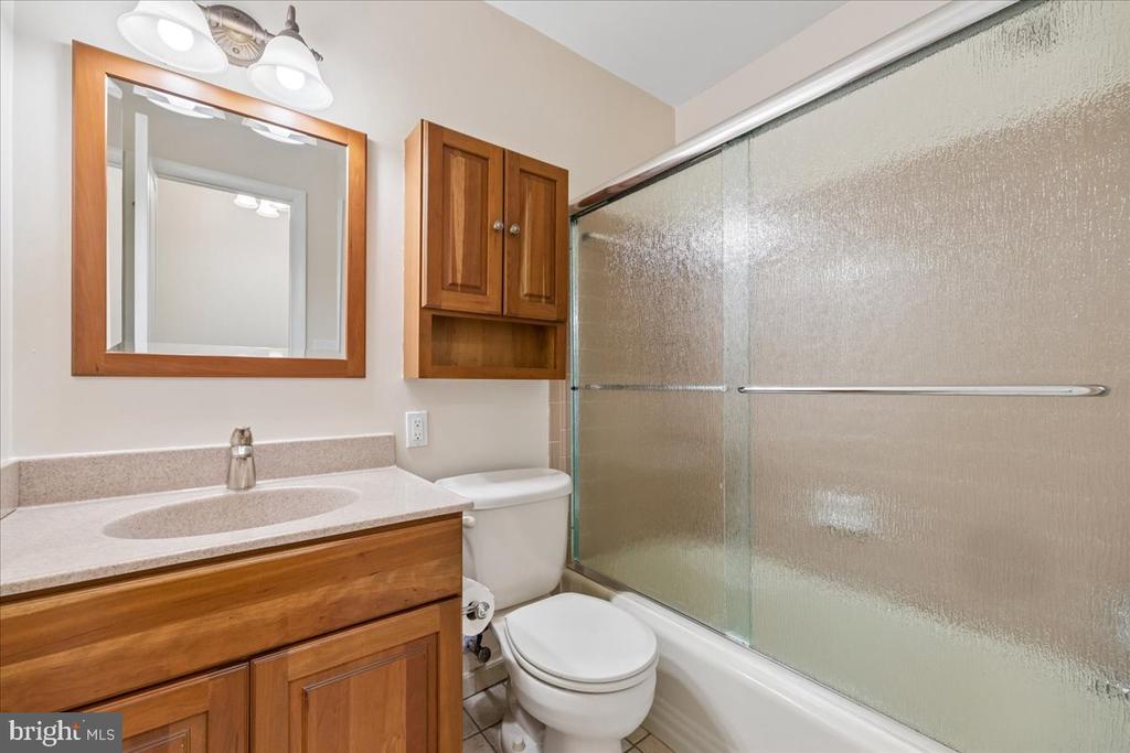 11315 GAINSBOROUGH ROAD