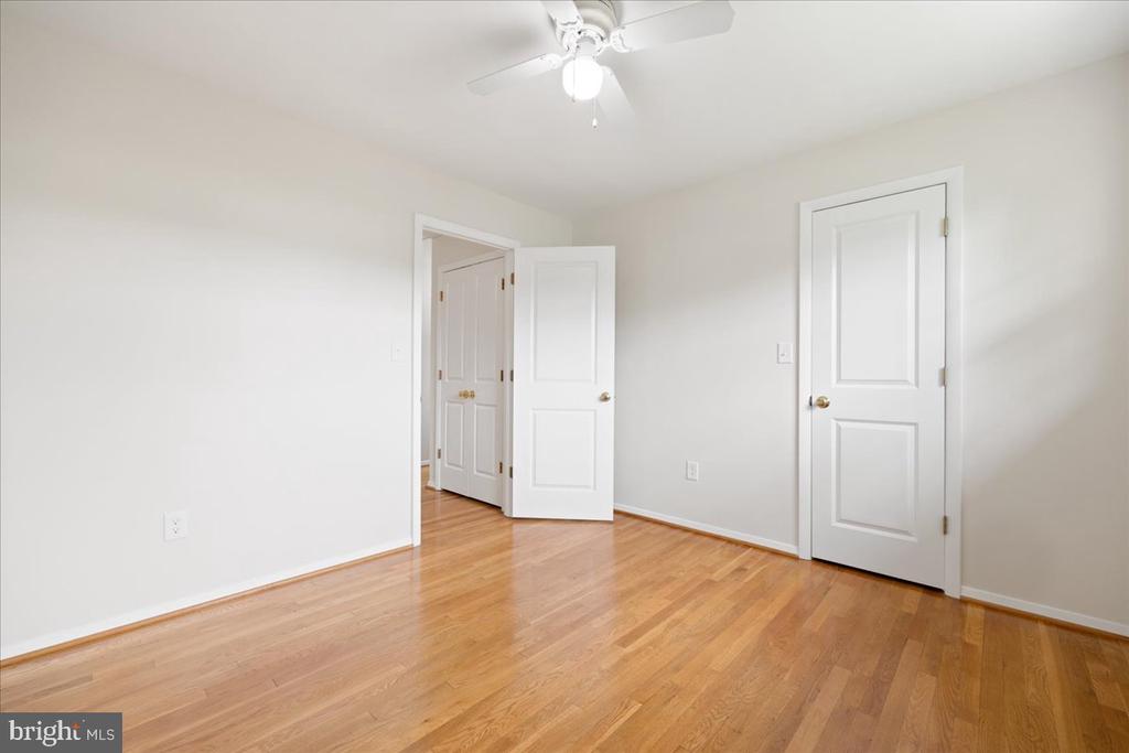 11315 GAINSBOROUGH ROAD