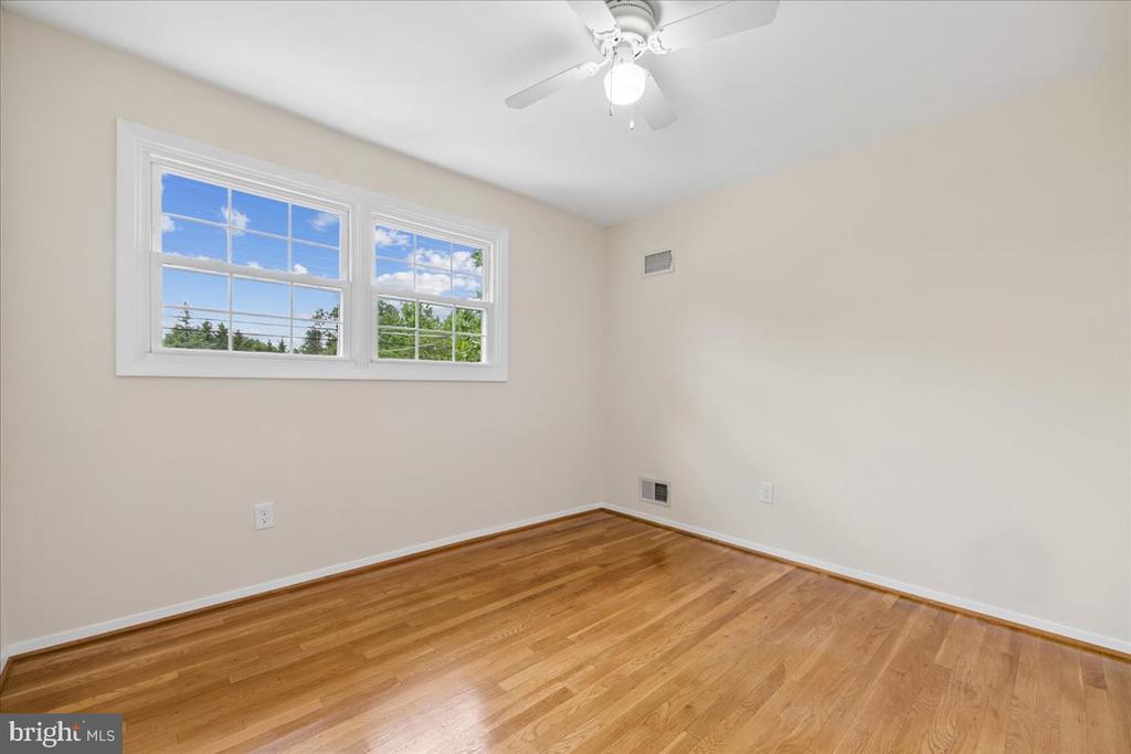 11315 GAINSBOROUGH ROAD