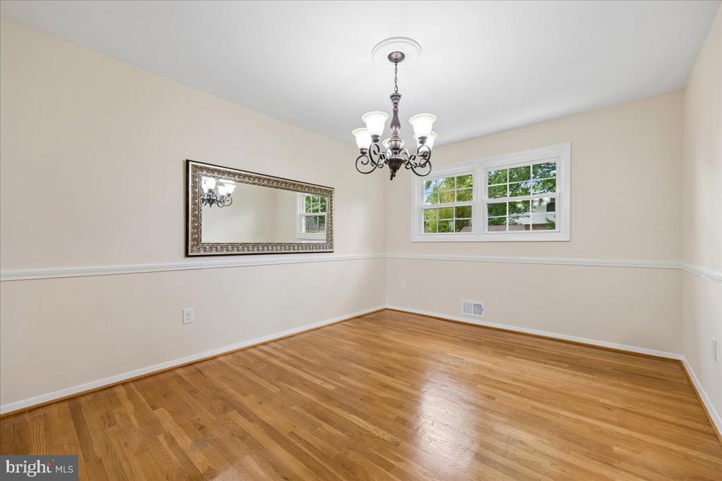 11315 GAINSBOROUGH ROAD