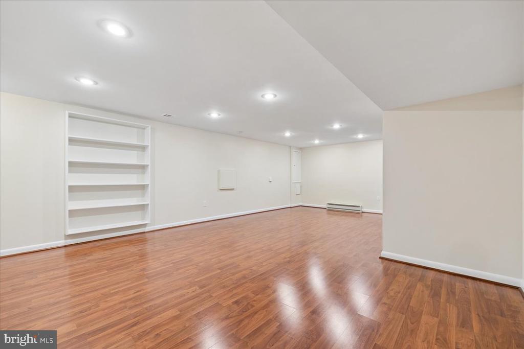 11315 GAINSBOROUGH ROAD
