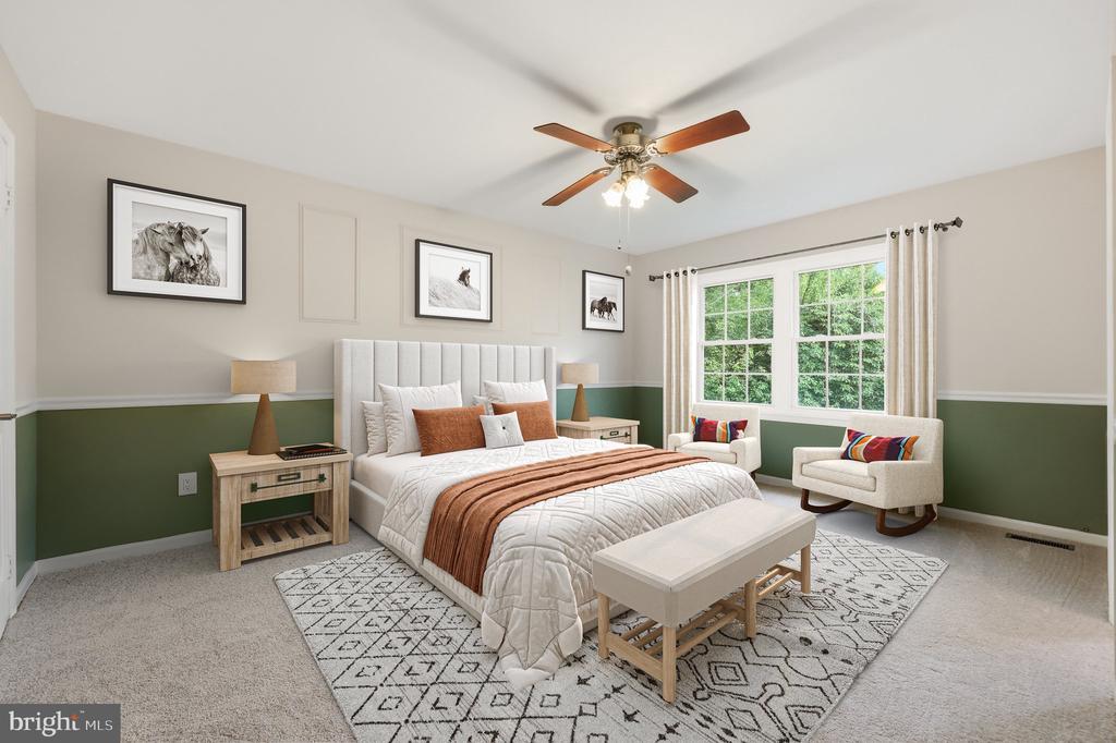 34 SPINNING WHEEL COURT