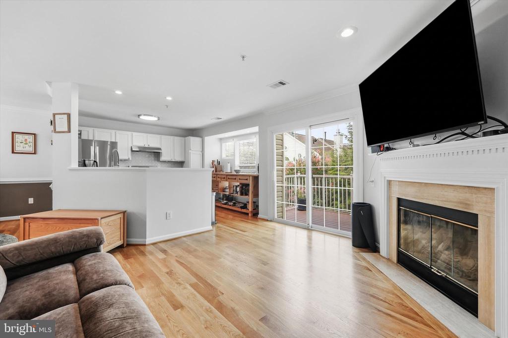 20519 GOLF COURSE DRIVE Unit: 1708