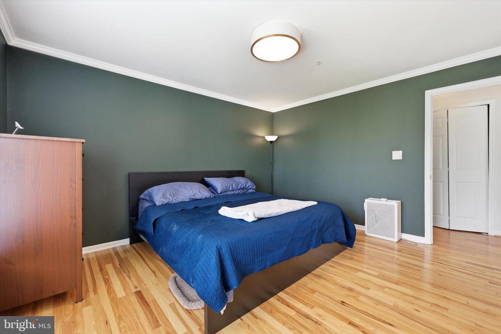 20519 GOLF COURSE DRIVE Unit: 1708