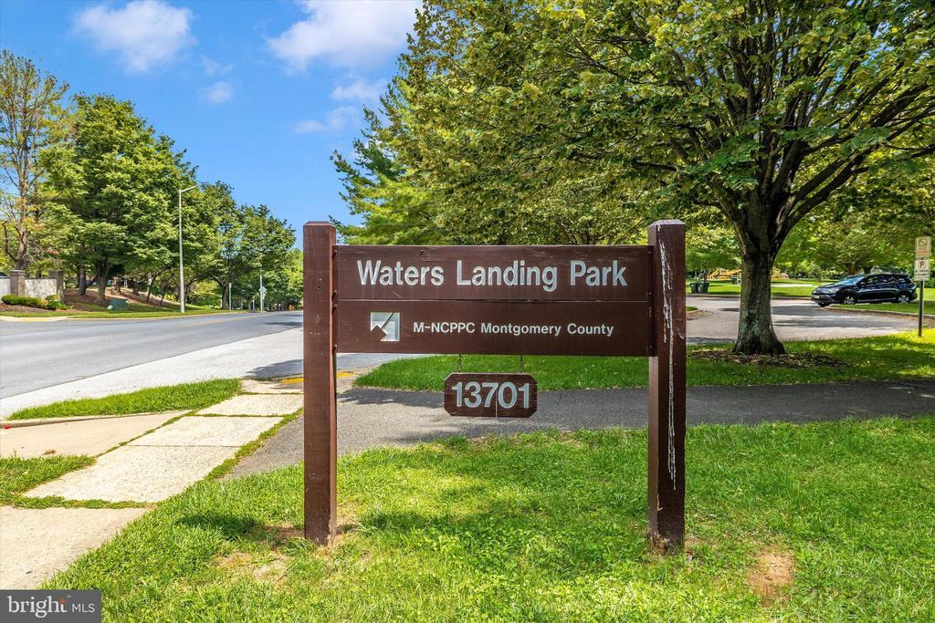 20519 GOLF COURSE DRIVE Unit: 1708