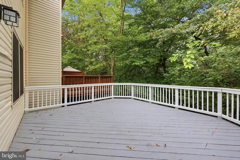 20126 SEABREEZE COURT