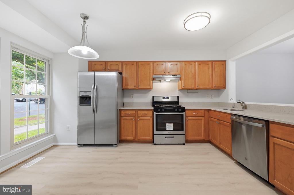 20126 SEABREEZE COURT