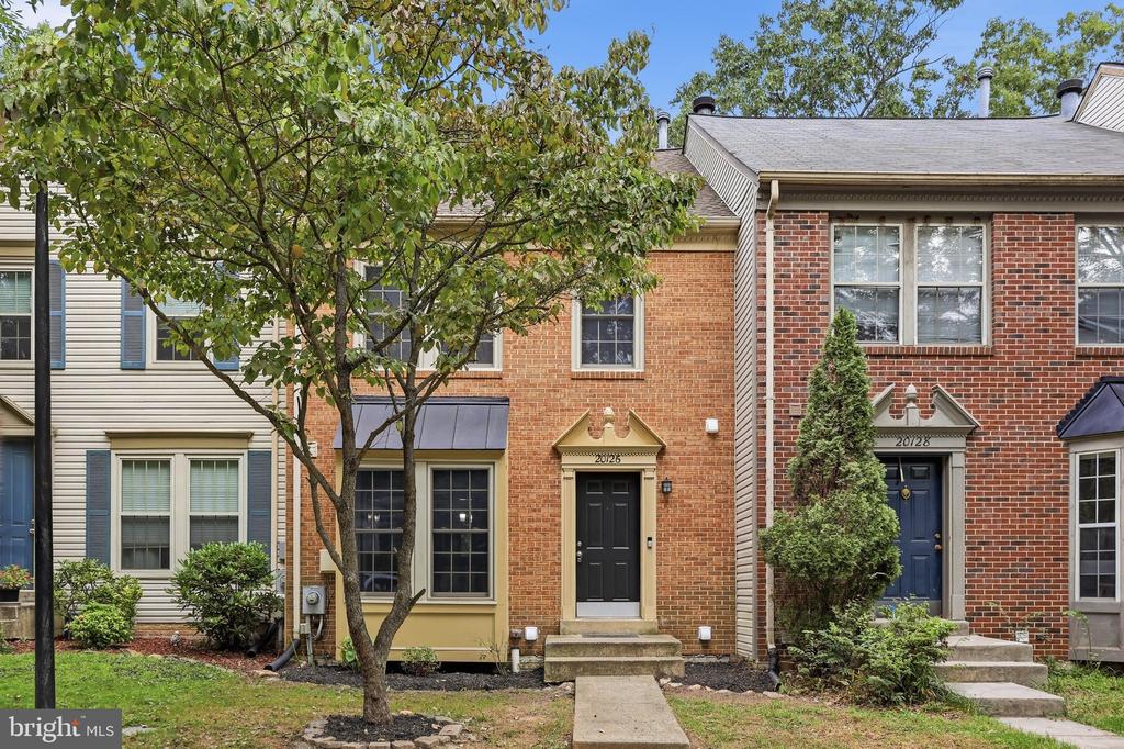 20126 SEABREEZE COURT