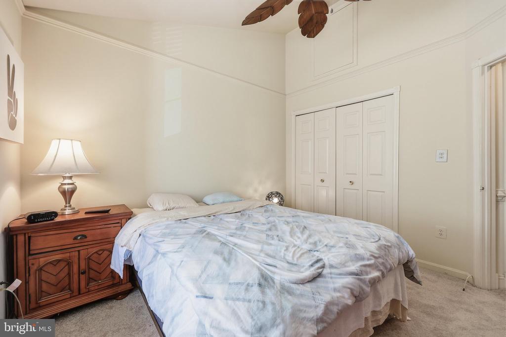 20043 PLACID LAKE TERRACE