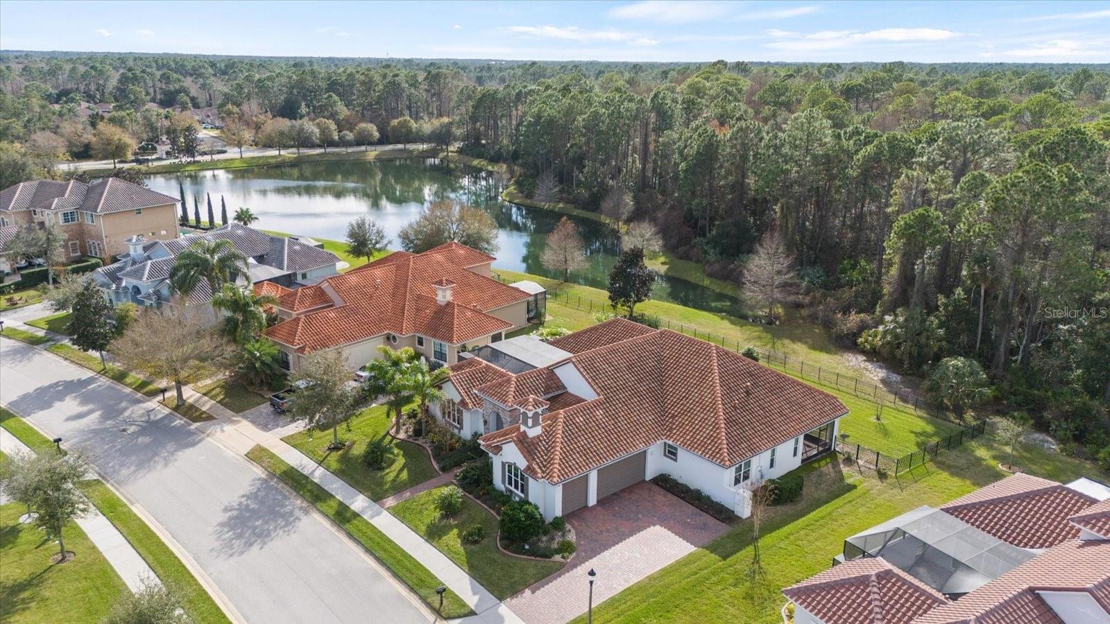 11 NEW LEATHERWOOD DR