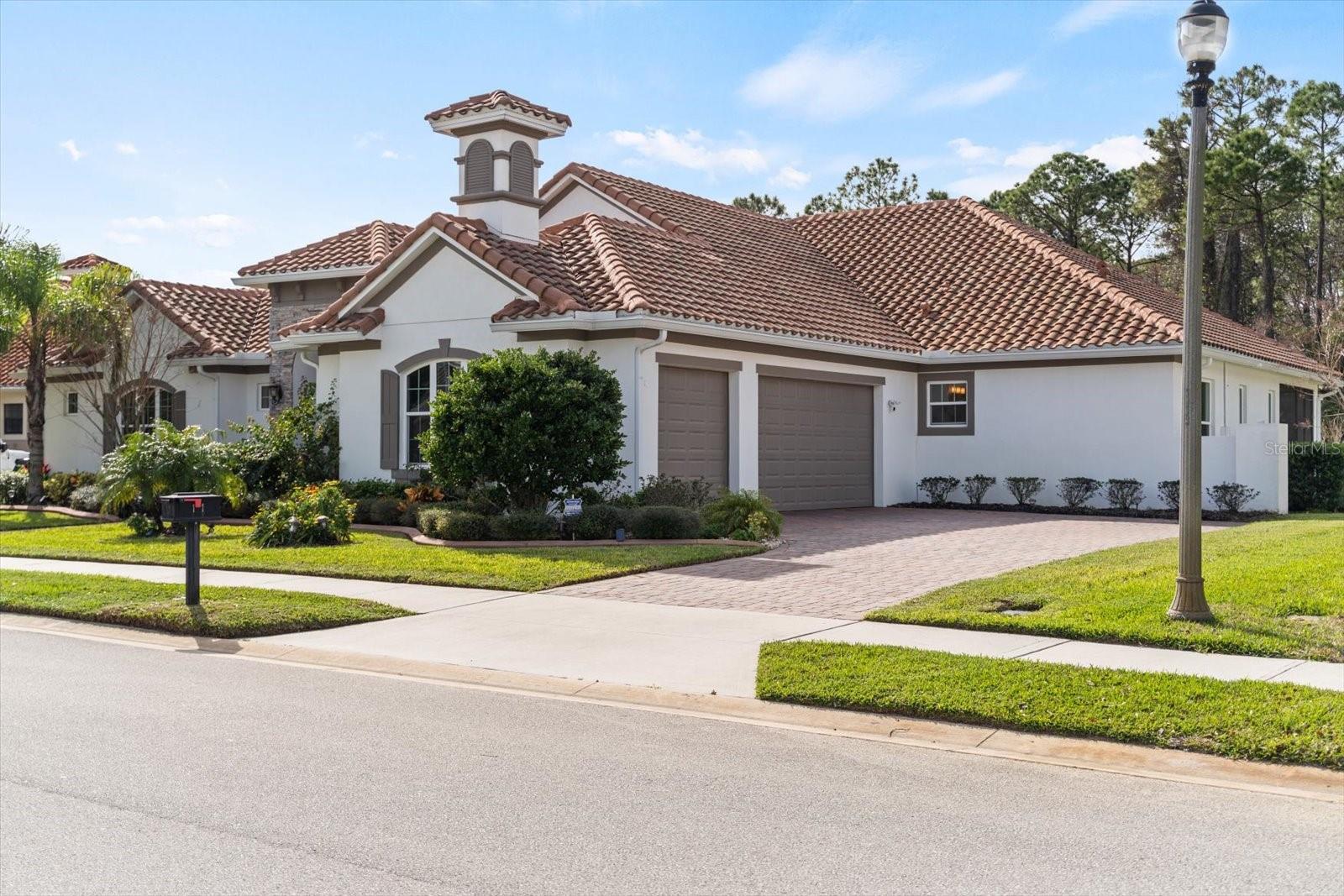 11 NEW LEATHERWOOD DR