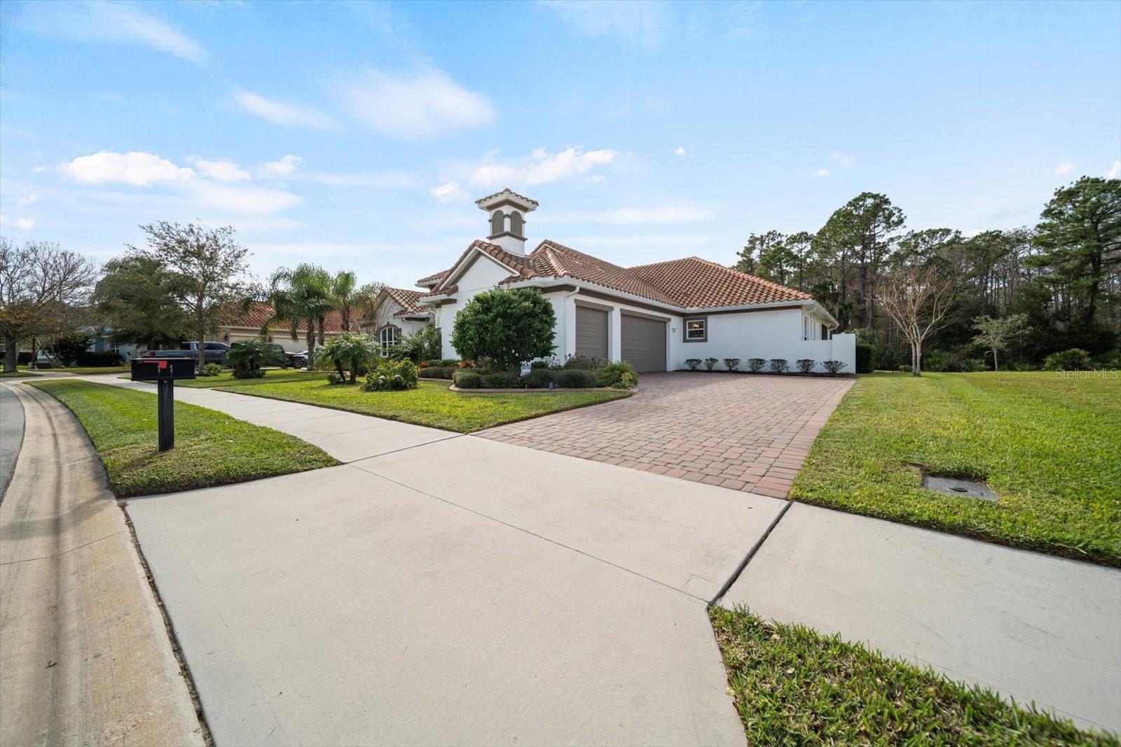 11 NEW LEATHERWOOD DR