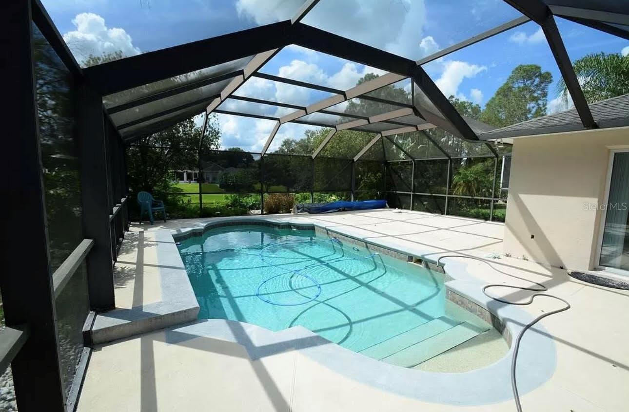 142 ROLLING SANDS DR